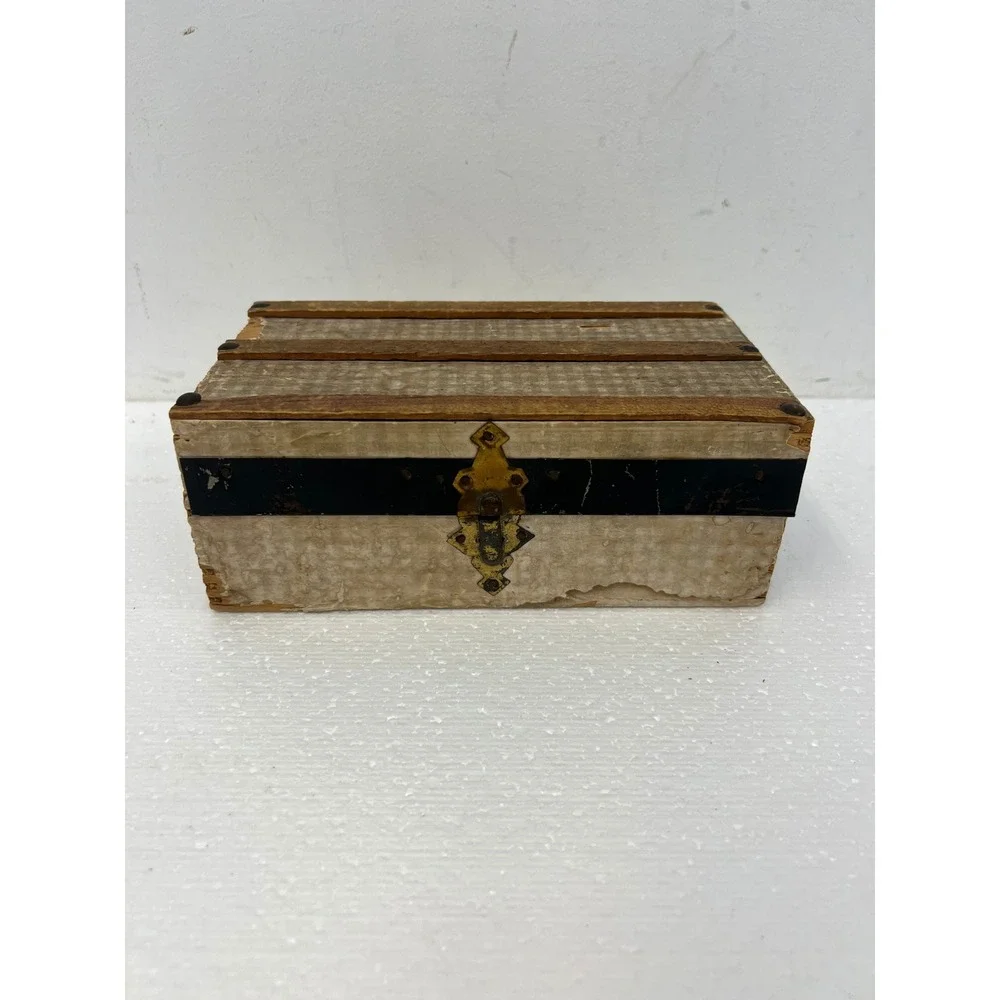 Wood Dollhouse Steamer Trunk Miniature Antique Storage Box Chest SALESMAN SAMPLE